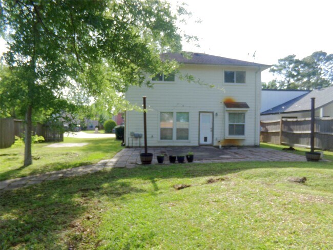 Building Photo - 16810 Deck Ct