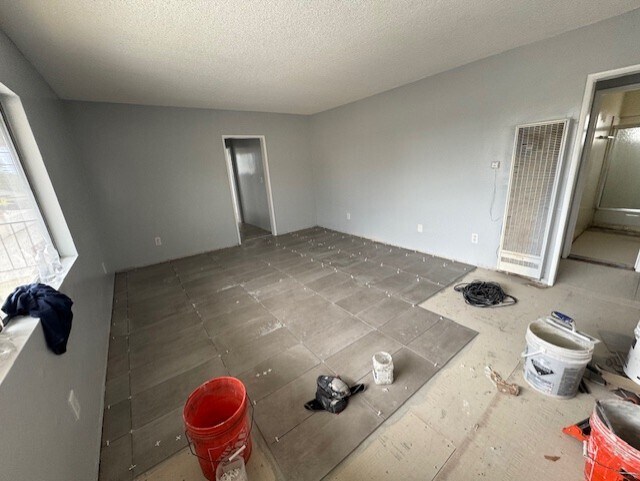 Building Photo - 12717 Cranbrook Ave