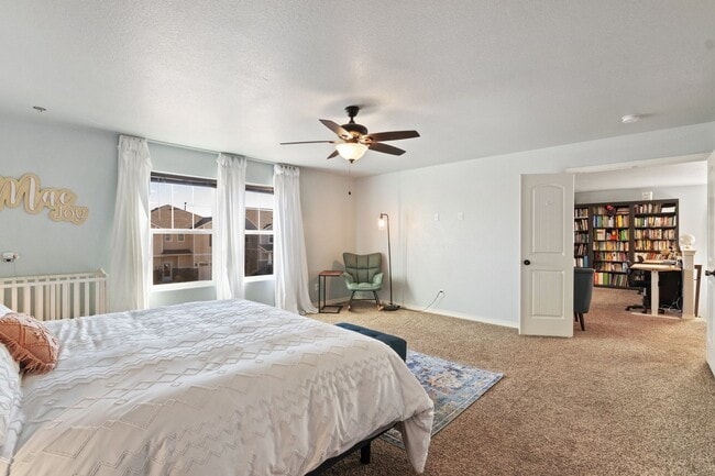 Building Photo - Exceptional 2 Story With Finished Basement!