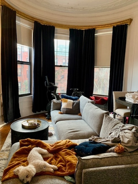 Building Photo - 471 Beacon St