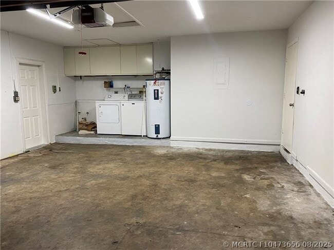 Building Photo - 6957 NW 8th Ct