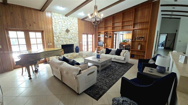 Building Photo - 15305 SW 74th Ct