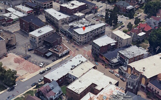 Building Photo - 2905 Glenmore Ave
