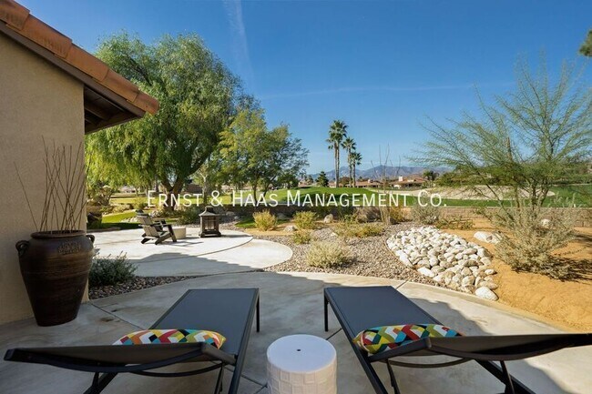 Building Photo - 8780 Warwick Dr