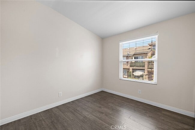 Building Photo - 1150 S Positano Ave