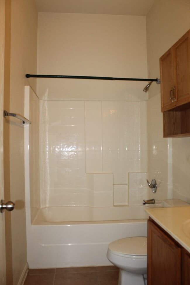 Building Photo - 3 BEDROOM, 2 BATH, BELTON ISD