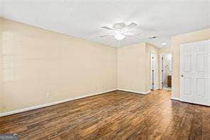 Building Photo - 98 Hampshire Ct