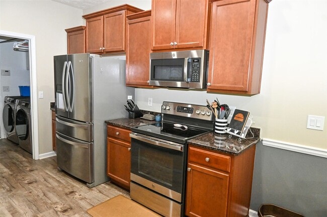 Building Photo - 4 bedroom 2 bath/Midland, GA community/Columbus, GA and near Ft. Moore