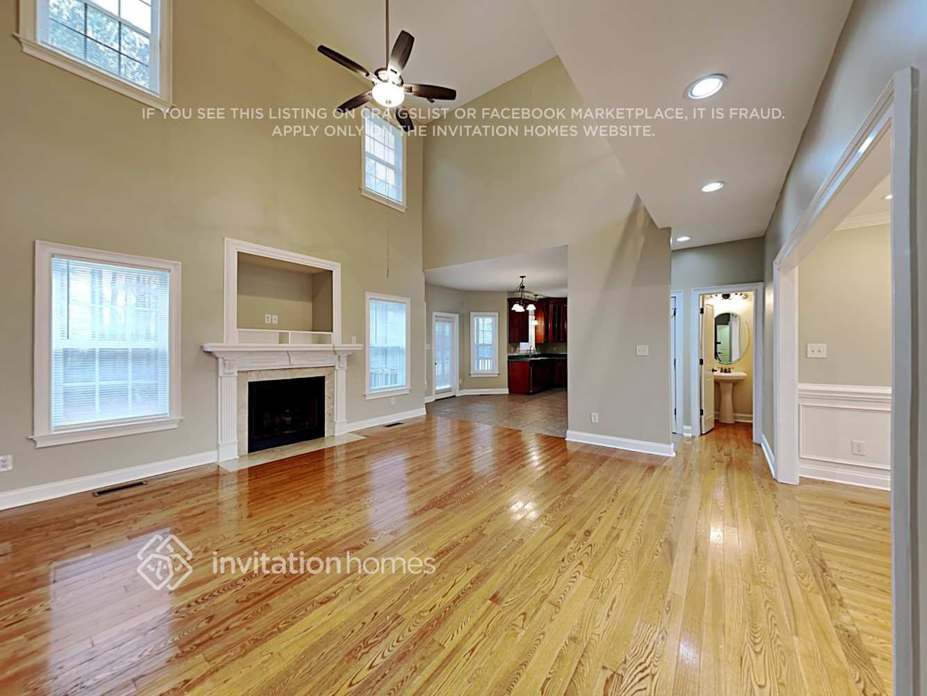 Building Photo - 700 Winding Oak Way