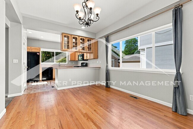 Building Photo - 7978 E Vassar Dr