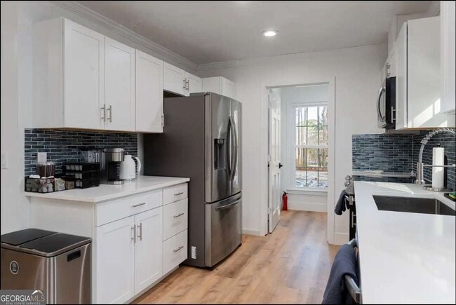 Building Photo - 42 Wooding Pl