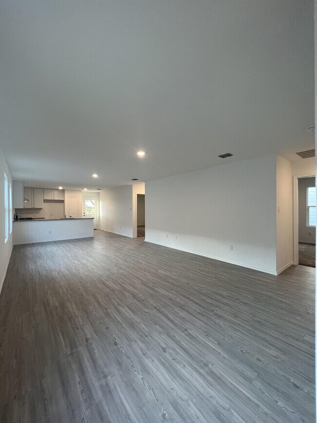 Building Photo - 14823 Brandy Bnd