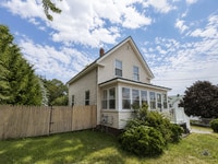 Building Photo - ? Your Next Home Awaits – 3 Bed, 1.5 Bath Single-Family Rental!