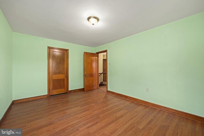 Building Photo - 13206 Occoquan Rd