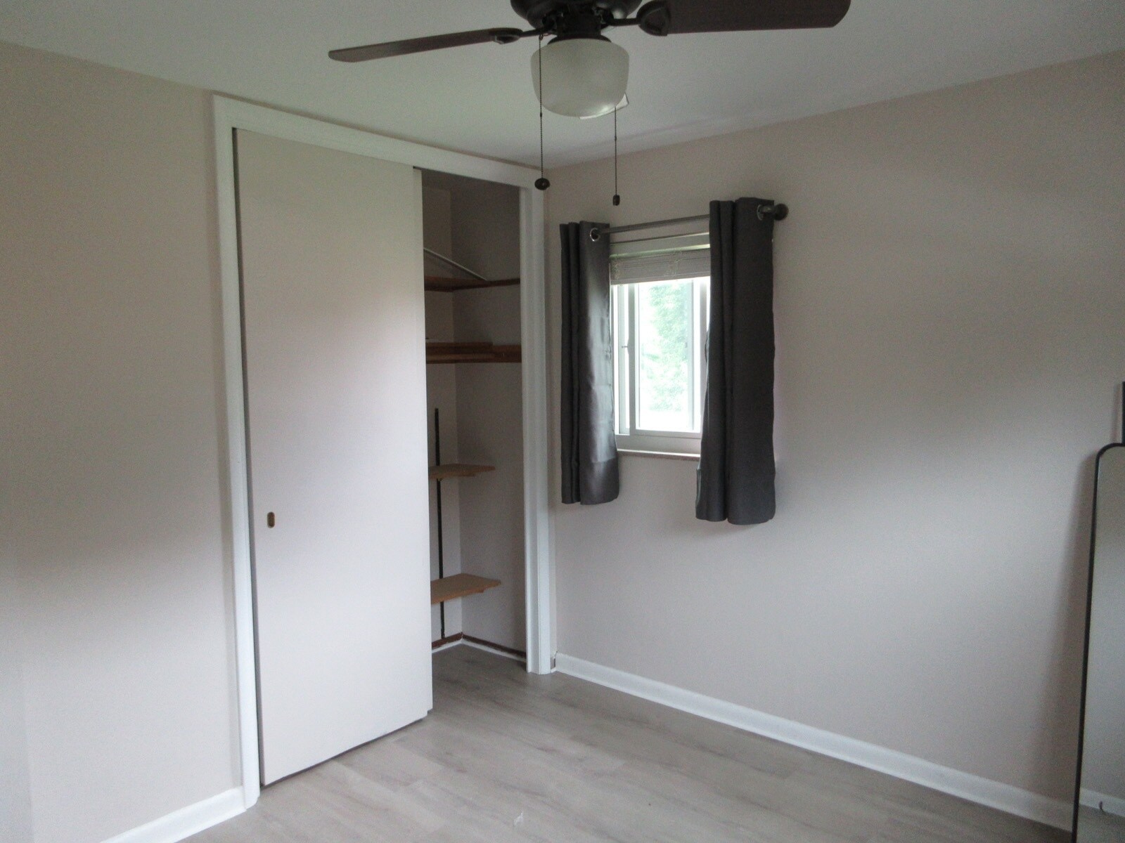 Building Photo - 3492 Moonridge Dr