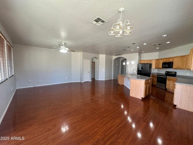 Building Photo - 13524 W Marshall Ave