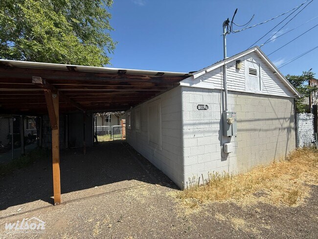 Building Photo - 1306 McKinley Ave