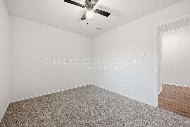 Building Photo - 508 Regiment Rd