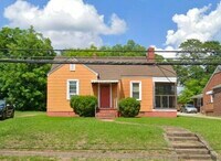 Building Photo - 1010 N Pinckney St