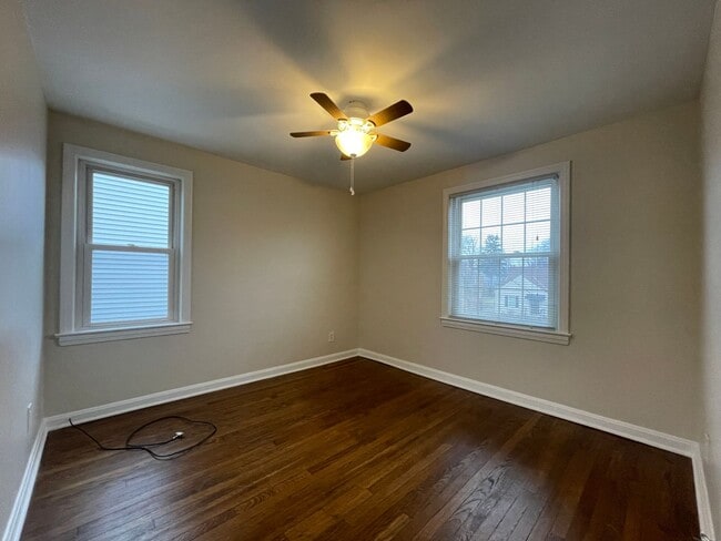 Building Photo - 52 Gould Ave