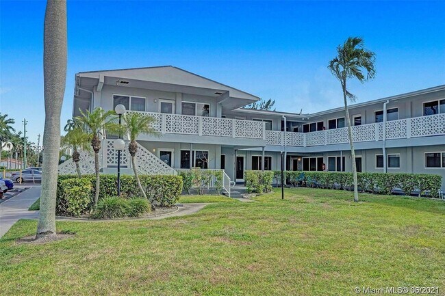 Building Photo - 600 Layne Blvd