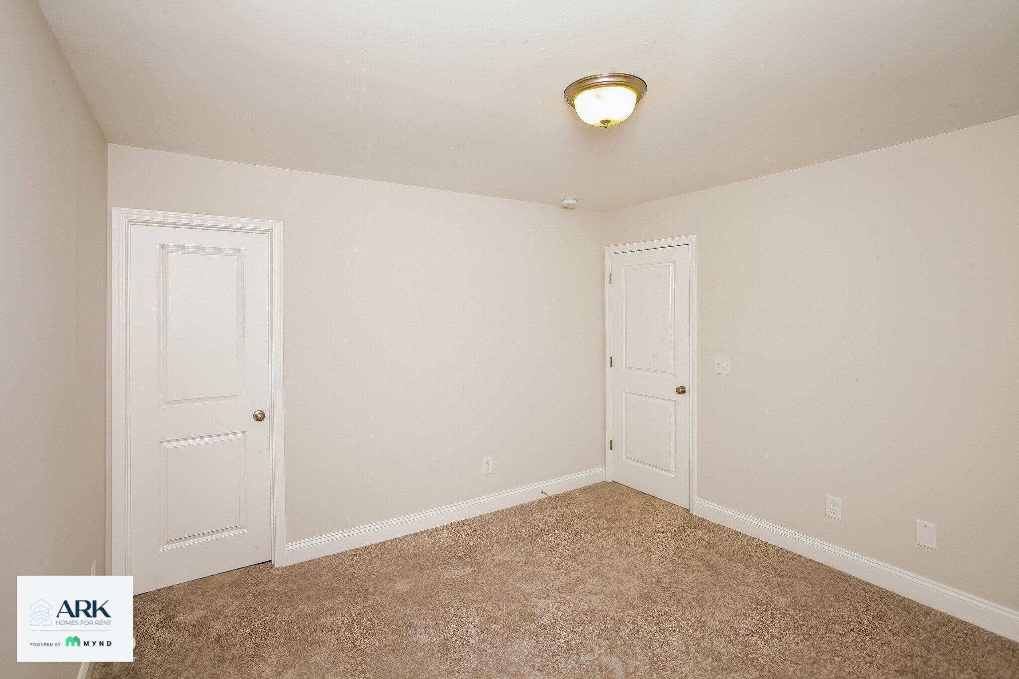 Building Photo - 417 Blue Robin Ln