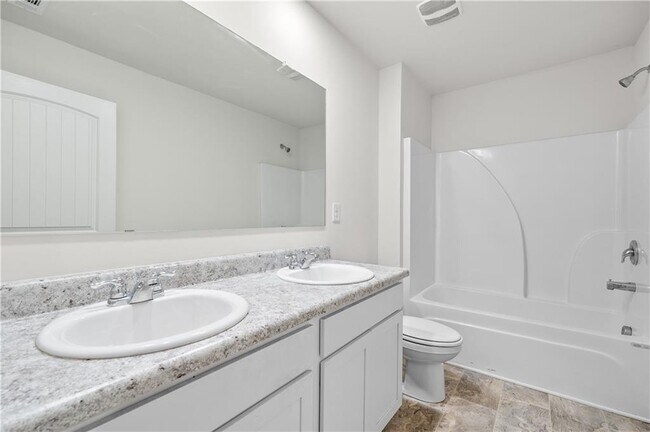 Building Photo - 63 Walnut Grv Wy