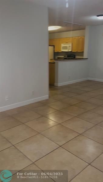 Building Photo - 5681 Riverside Dr