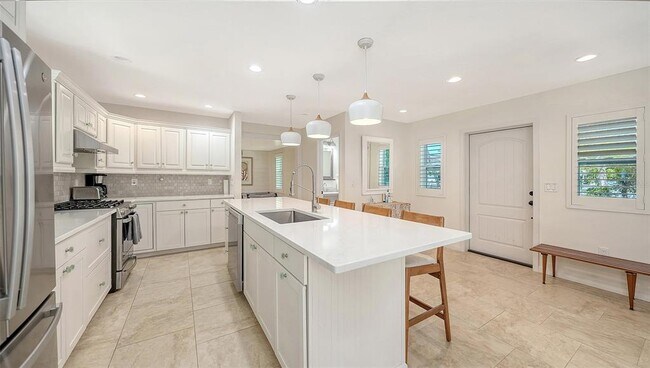 Building Photo - 3708 Sandspur Ln