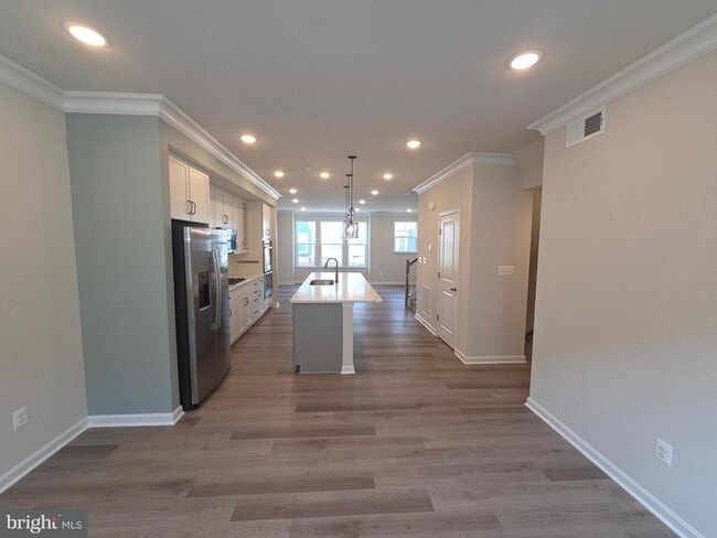 Building Photo - 2558 Hopton Ln