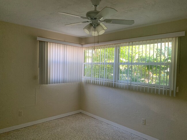 Building Photo - Quaint House in New Smyrna Beach