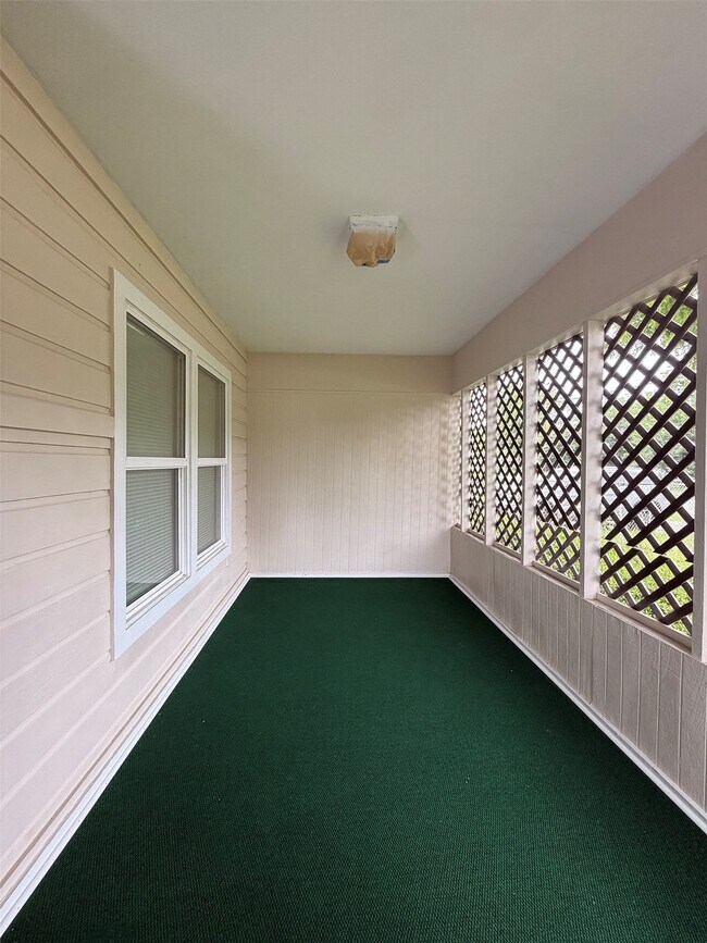 Building Photo - 3909 Lavender St