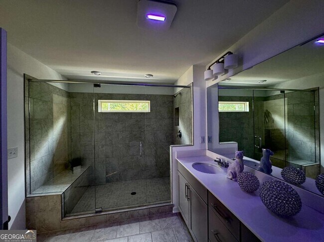 Building Photo - 4010 Pierson Trce