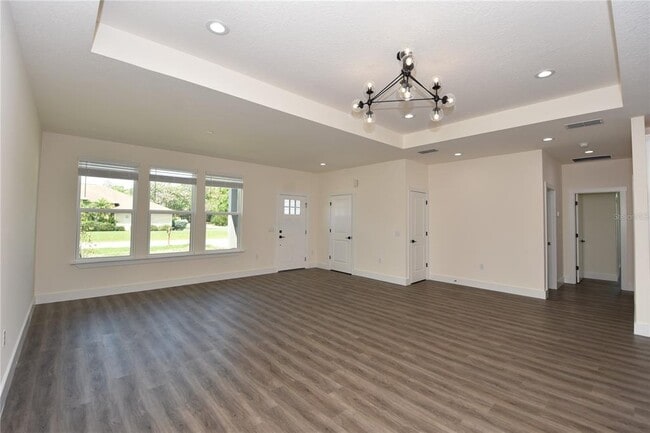 Building Photo - 100 White Hall Dr