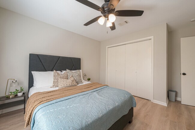 First Guest Bedroom - 2908 Baer St