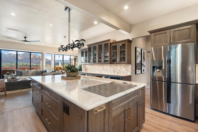 Building Photo - 30 Sycamore Canyon Rd