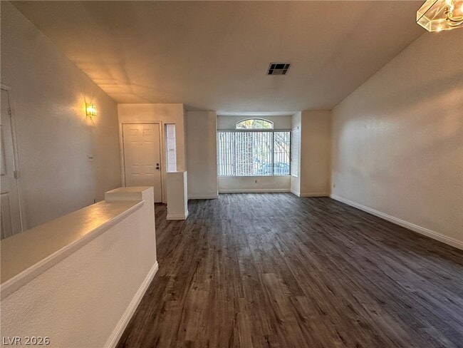 Building Photo - 6521 Bellwood Ct