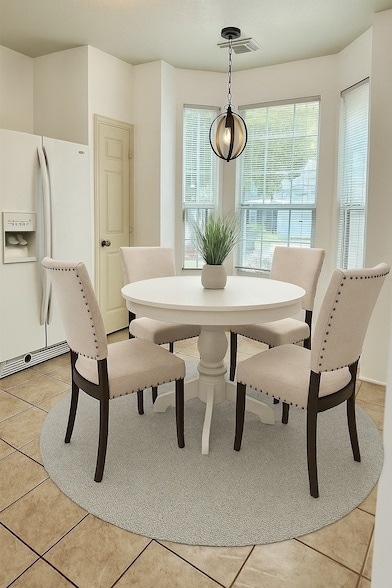 Building Photo - 29740 Sullivan Oaks Dr