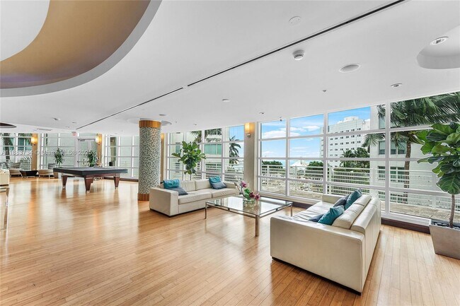 Building Photo - 244 Biscayne Blvd