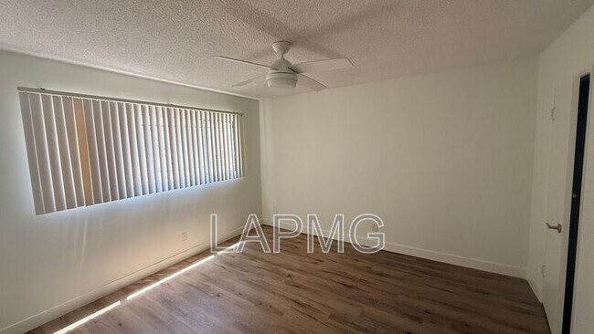 Building Photo - 119 N Hillcrest Blvd