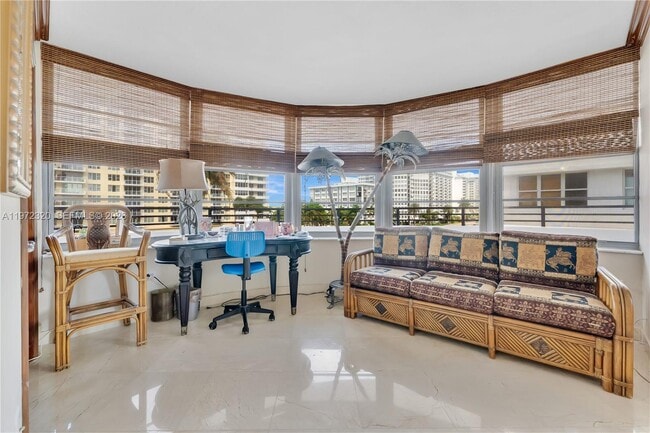 Building Photo - 5555 Collins Ave