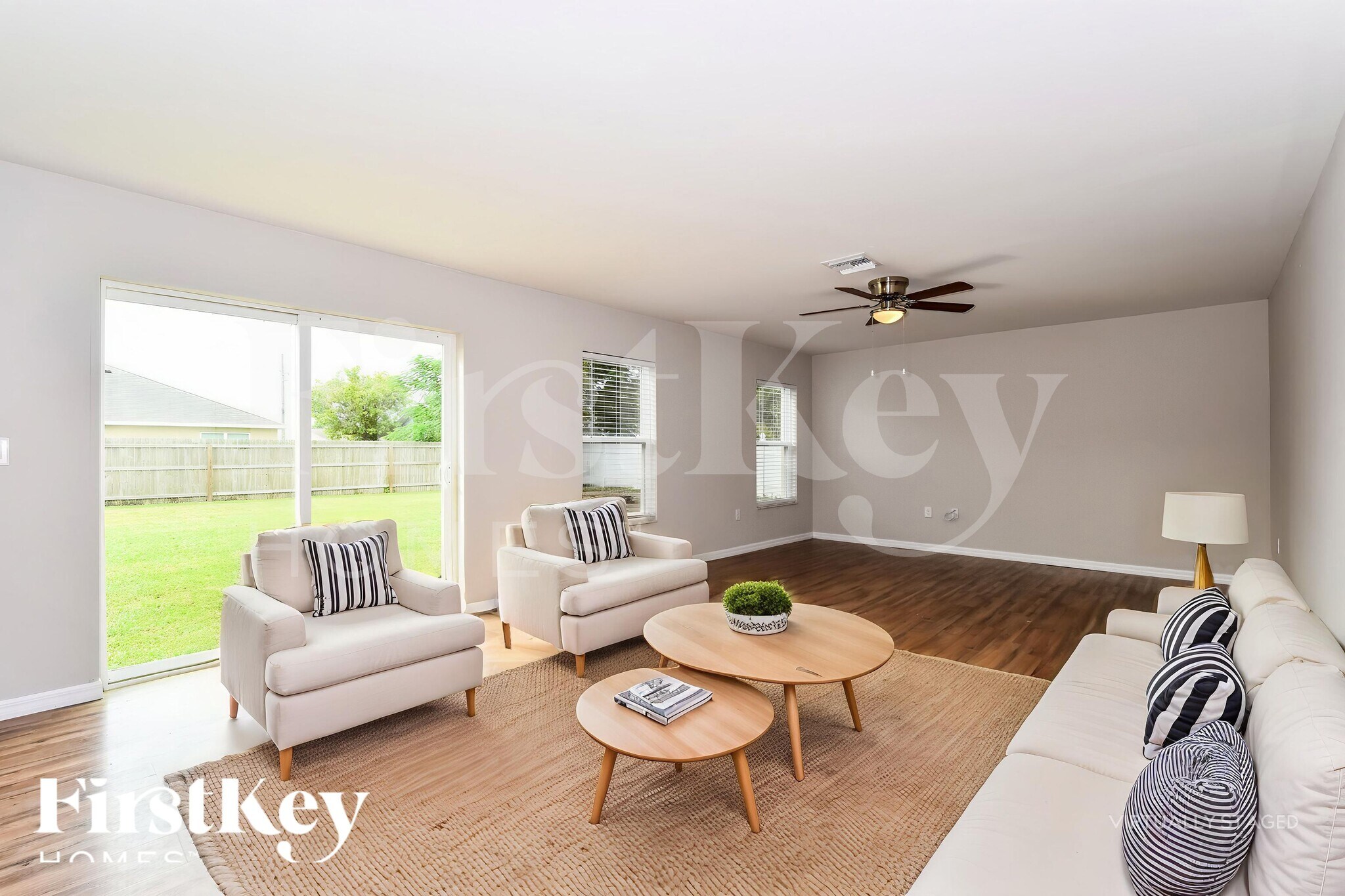 Building Photo - 1414 SW 11th St