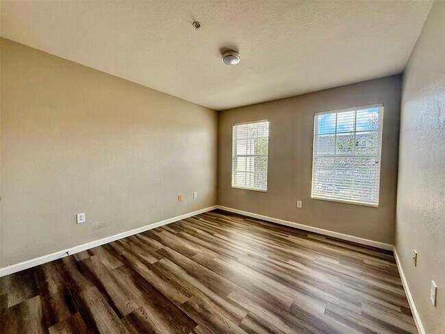Building Photo - 13832 Dove Wing Ct