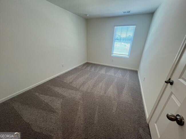 Building Photo - 7760 Sudbury Cir