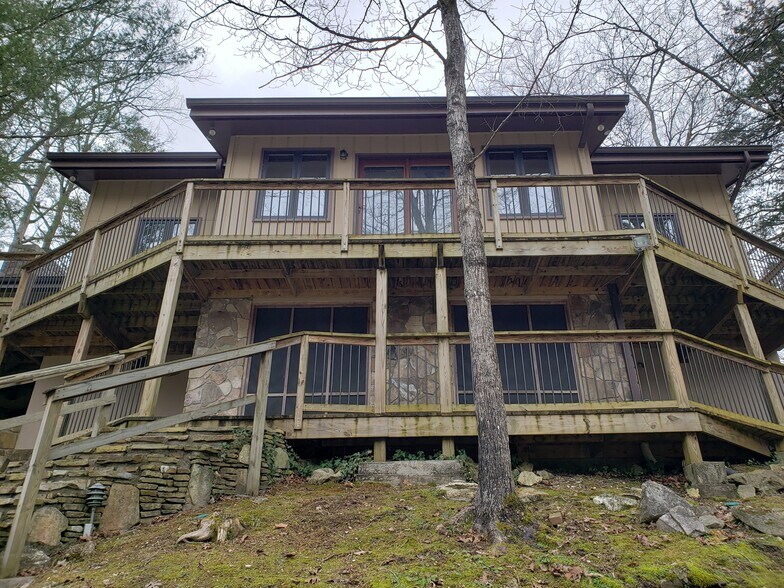 Building Photo - 7415 Savannah Dr