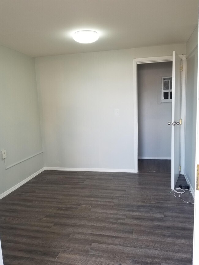 Building Photo - 38 Fisk St