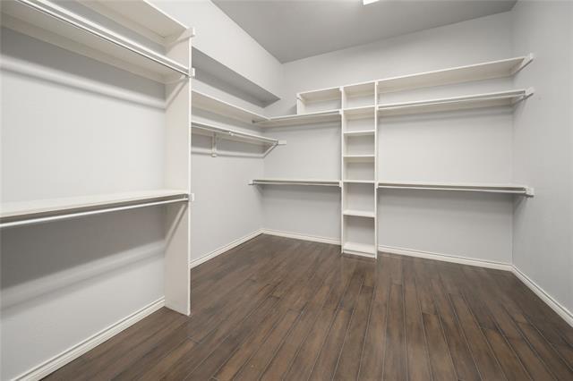 Building Photo - 5204 Streamwood Ln