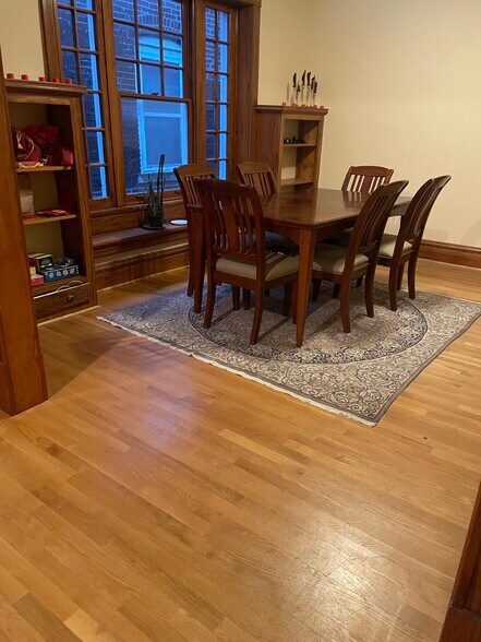 Dining room/Common Room - 6042 Pershing Ave