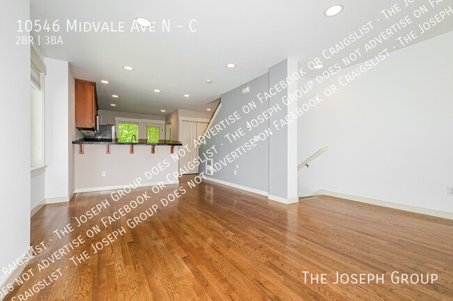 Building Photo - 10546 Midvale Ave N
