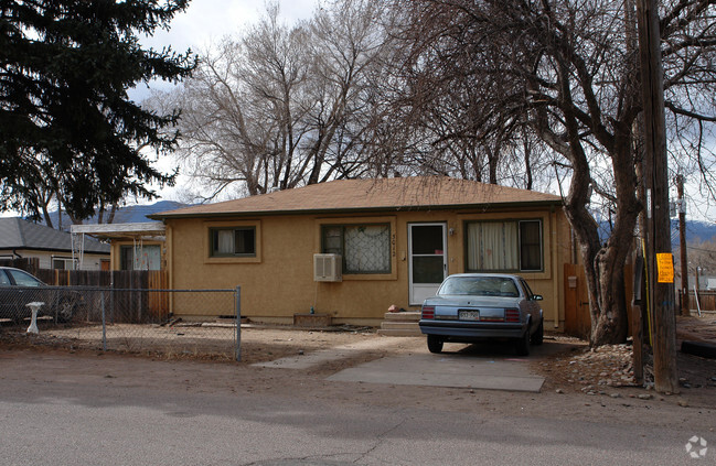 Building Photo - 3010 N Arcadia St